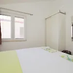 Viola Apartment