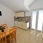 Viola Apartment