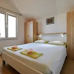 Viola Apartment