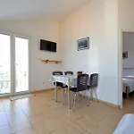 Viola Apartment *