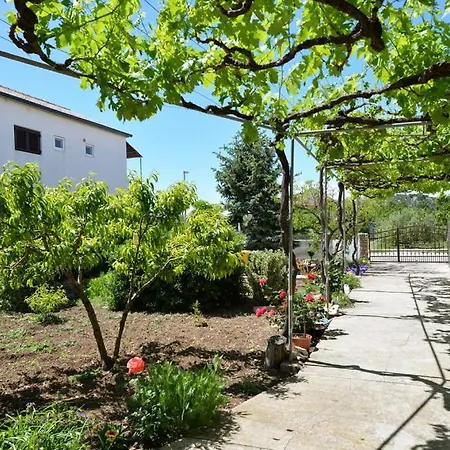 Viola Apartment Betina (Sibenik-Knin)