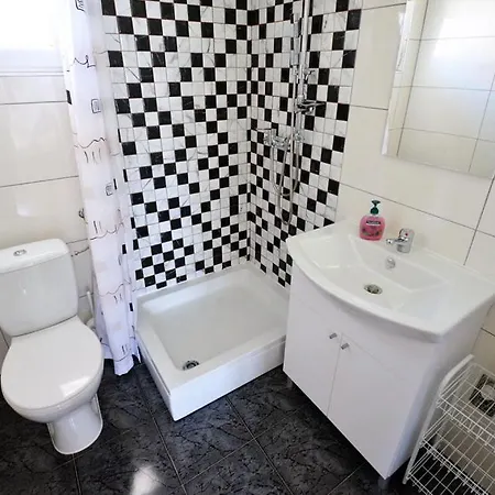 Apartment Viola *